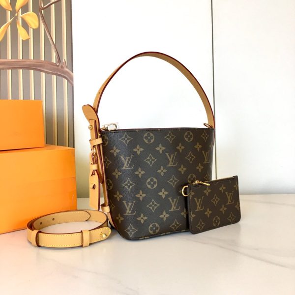 M12925 Bông hoa này All InBB Xph túi xách vải Monogram với các mảnh kim loại sáng bóng