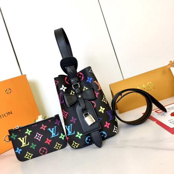 M13089 Bông hoa này All InBB Xph túi xách vải Monogram với các mảnh kim loại sáng bóng