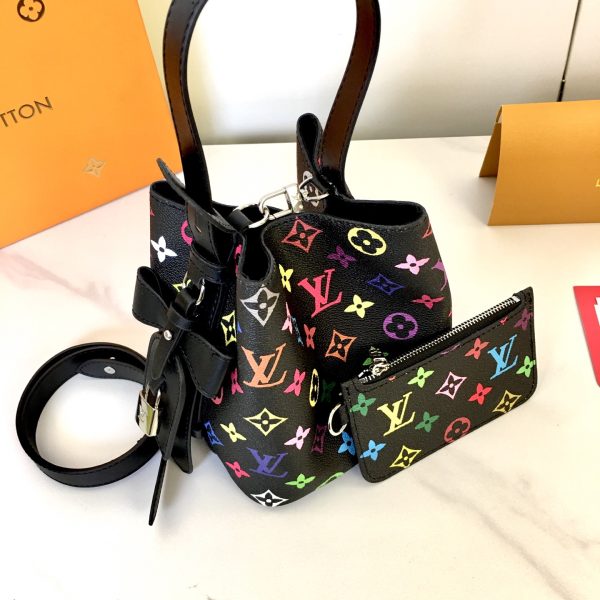 M13089 Bông hoa này All InBB Xph túi xách vải Monogram với các mảnh kim loại sáng bóng
