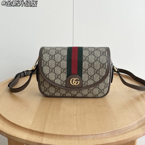 This Ophidia series GG mini shoulder bag