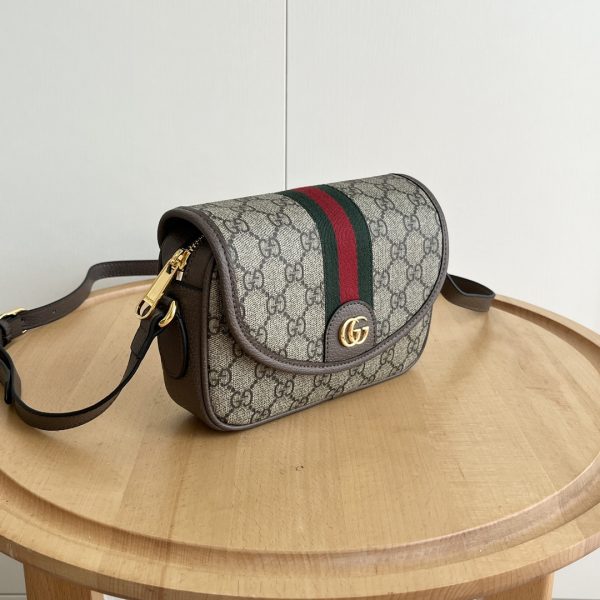 This Ophidia series GG mini shoulder bag