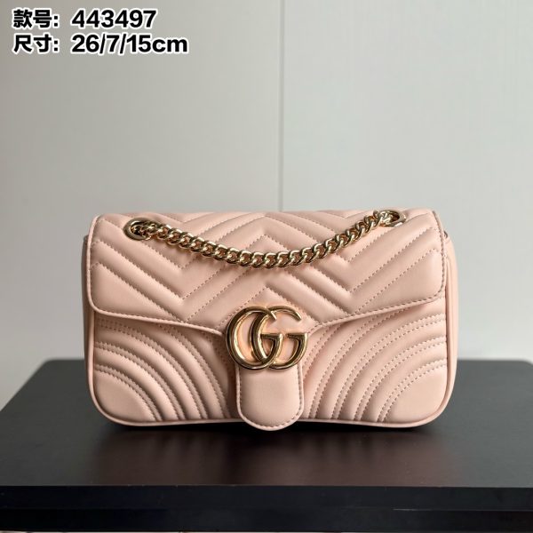 Kiểu cổ điển. GG Marmont trung bình