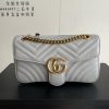 Kiểu cổ điển. GG Marmont trung bình