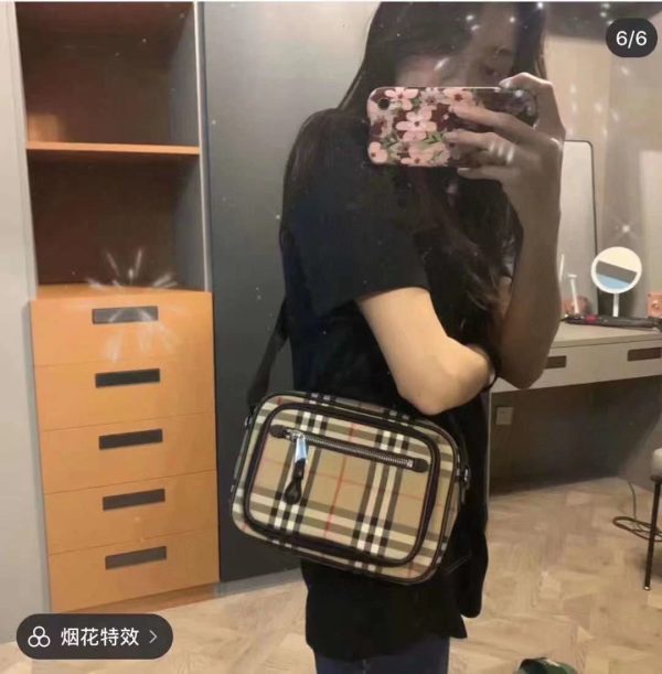 Túi máy ảnh người đàn ông Burberry Vintage