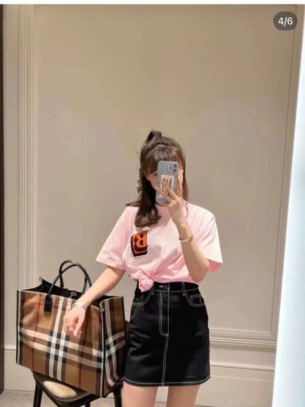 túi vải lưới mới nhất của burberry, có thể mang theo