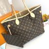 Mô hình 40995 gốc, huyền thoại túi xách Neverfull lớn nhưng không nặng nề được làm bằng vải vải Damier Ebène.