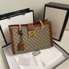 Gucci Padlock khóa hai vai, ba lô