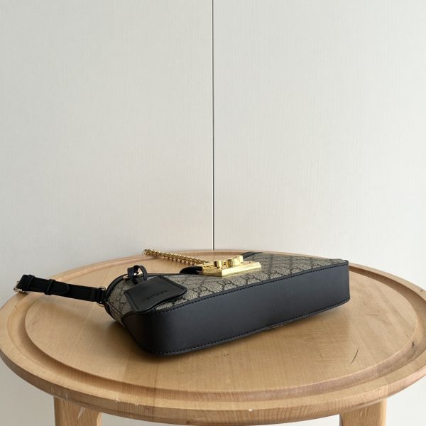 Padlock bộ sưu tập ba lô vai nhỏ. Supreme vải bố