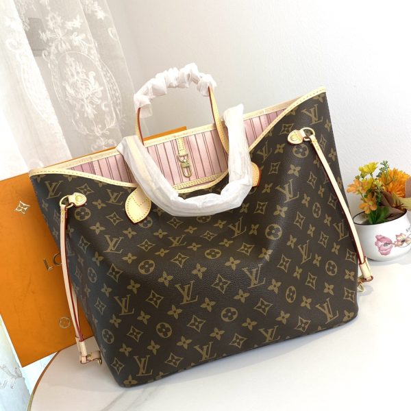 Mô hình 40995 gốc, huyền thoại túi xách Neverfull lớn nhưng không nặng nề được làm bằng vải vải Damier Ebène.