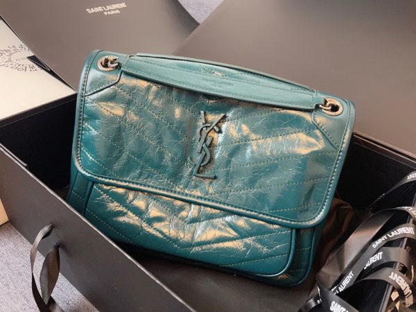 MONOGRAMME SAINT LAURENT Đóng gói trước