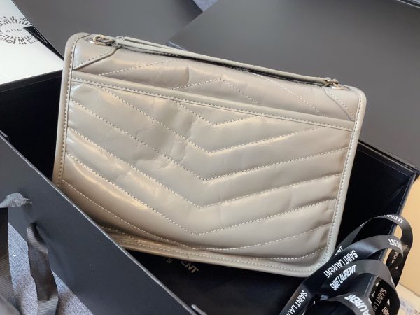 MONOGRAMME SAINT LAURENT Đóng gói trước