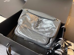 MONOGRAMME SAINT LAURENT Đóng gói trước