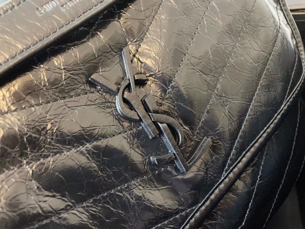 MONOGRAMME SAINT LAURENT Đóng gói trước