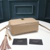 Túi máy ảnh Saint Laurent, rất tinh tế!