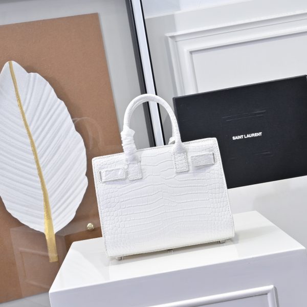 Huyền thoại Hermes Ping thay vì lựa chọn, sau khi Niki và một gói bùng nổ