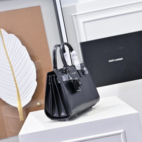 Huyền thoại Hermes Ping thay vì lựa chọn, sau khi Niki và một gói bùng nổ