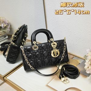 Túi Lady D-Joy thể hiện tầm nhìn sâu sắc của Dior về sự thanh lịch và vẻ đẹp