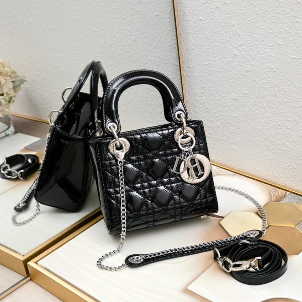 Bộ sưu tập Mini Lady Classic