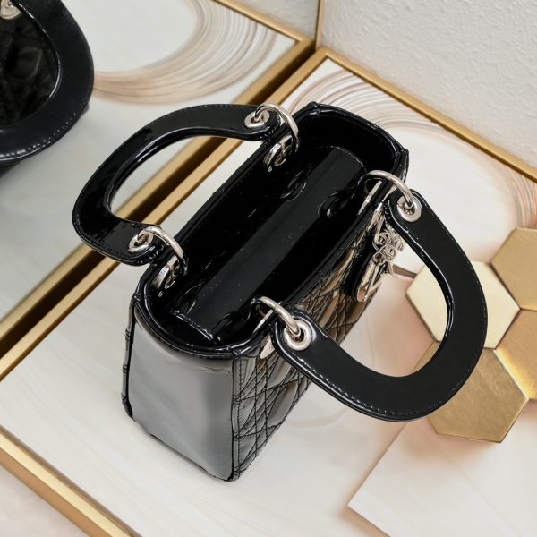 Bộ sưu tập Mini Lady Classic