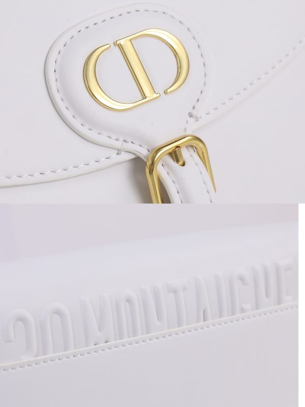 Chiếc túi xách Bobby mới của Dior