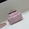 túi xách dior caro là sản phẩm mới của bộ sưu tập quần áo mặc quần áo mùa thu