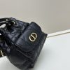túi xách dior caro là sản phẩm mới của bộ sưu tập quần áo mặc quần áo mùa thu