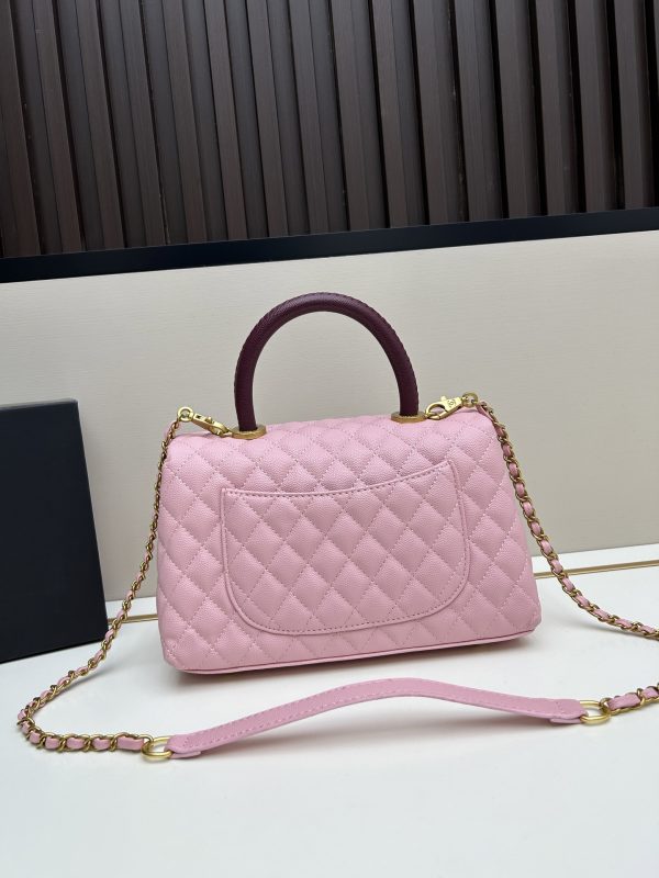 Chanel Coco Handle Ngưu vàng đen