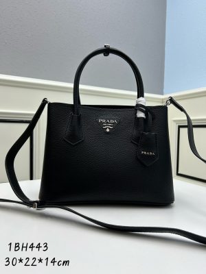 Prada bán túi mua sắm mới DoubleBag Double Series