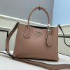 Prada bán túi mua sắm mới DoubleBag Double Series