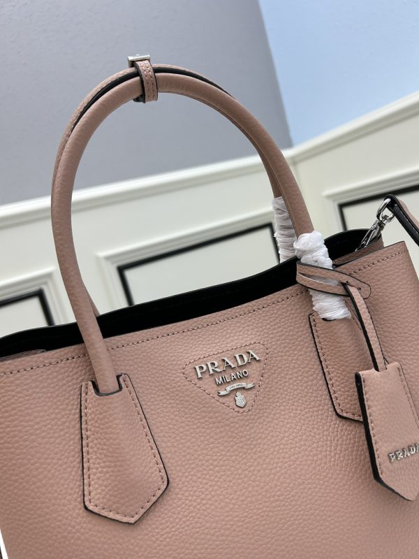 Prada bán túi mua sắm mới DoubleBag Double Series