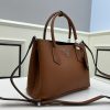 Prada bán túi mua sắm mới DoubleBag Double Series