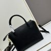 Prada, đôi vai, da bò, đôi tay cầm có thể tháo, đôi tay cầm có thể điều chỉnh, đôi vai có thể tháo