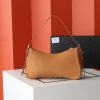 túi xách mới nhất của prada/ túi khóa nylon