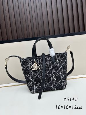 Dior Toujours / Túi xách tay theo chiều dọc