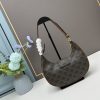 Celine Selling túi vai một bộ đồ cổ mới ❤️