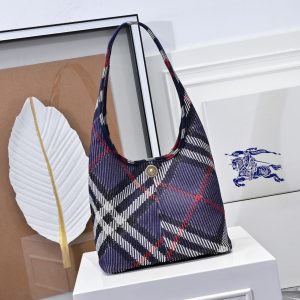 Đây là túi xách mới nhất của Burberry