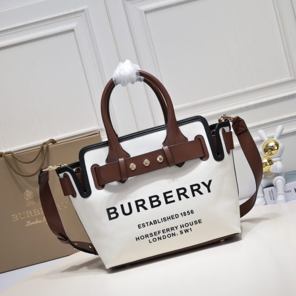 Burberry, ba cái đinh, một túi Tottenham