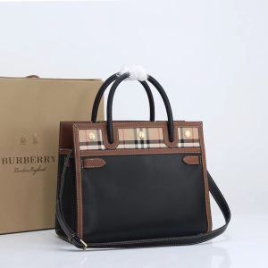 Burberry, chiếc túi xách mới tinh xảo “Title-Taylor”