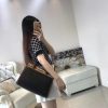 Burberry, chiếc túi xách mới tinh xảo “Title-Taylor”