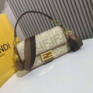 Bộ da đầu hiện tại 2022, chiếc túi mới nhất của Fendi