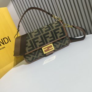 Bộ da đầu hiện tại 2022, chiếc túi mới nhất của Fendi