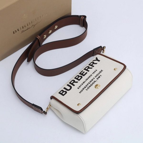 Burberry Vintage túi xách da