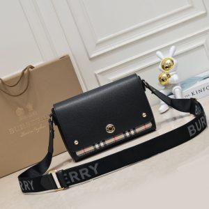 Túi da xốp khéo léo của Burberry với sọc Vintage