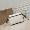 Túi da xốp khéo léo của Burberry với sọc Vintage