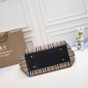 túi mua sắm ngựa của burberry