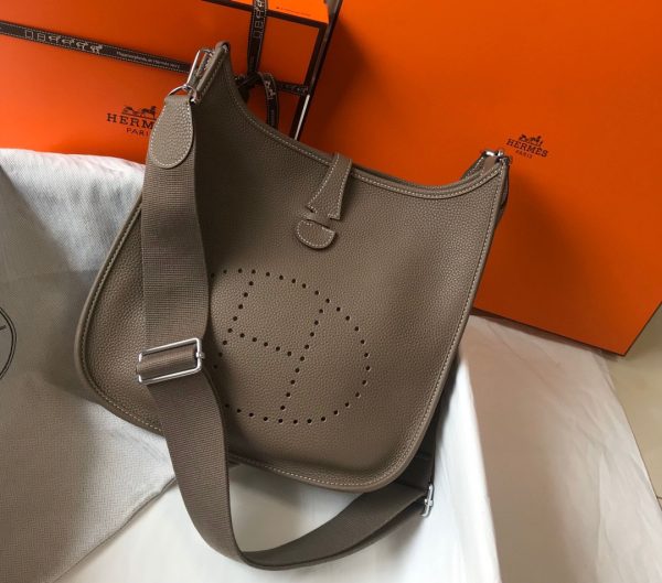 Evelyne 28cm nhập khẩu Togo