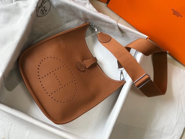 Evelyne 28cm nhập khẩu Togo