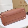 Túi Banner điển hình Burberry