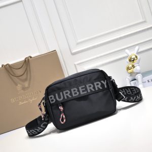 Túi máy ảnh người đàn ông Burberry Vintage
