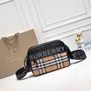 Túi máy ảnh người đàn ông Burberry Vintage